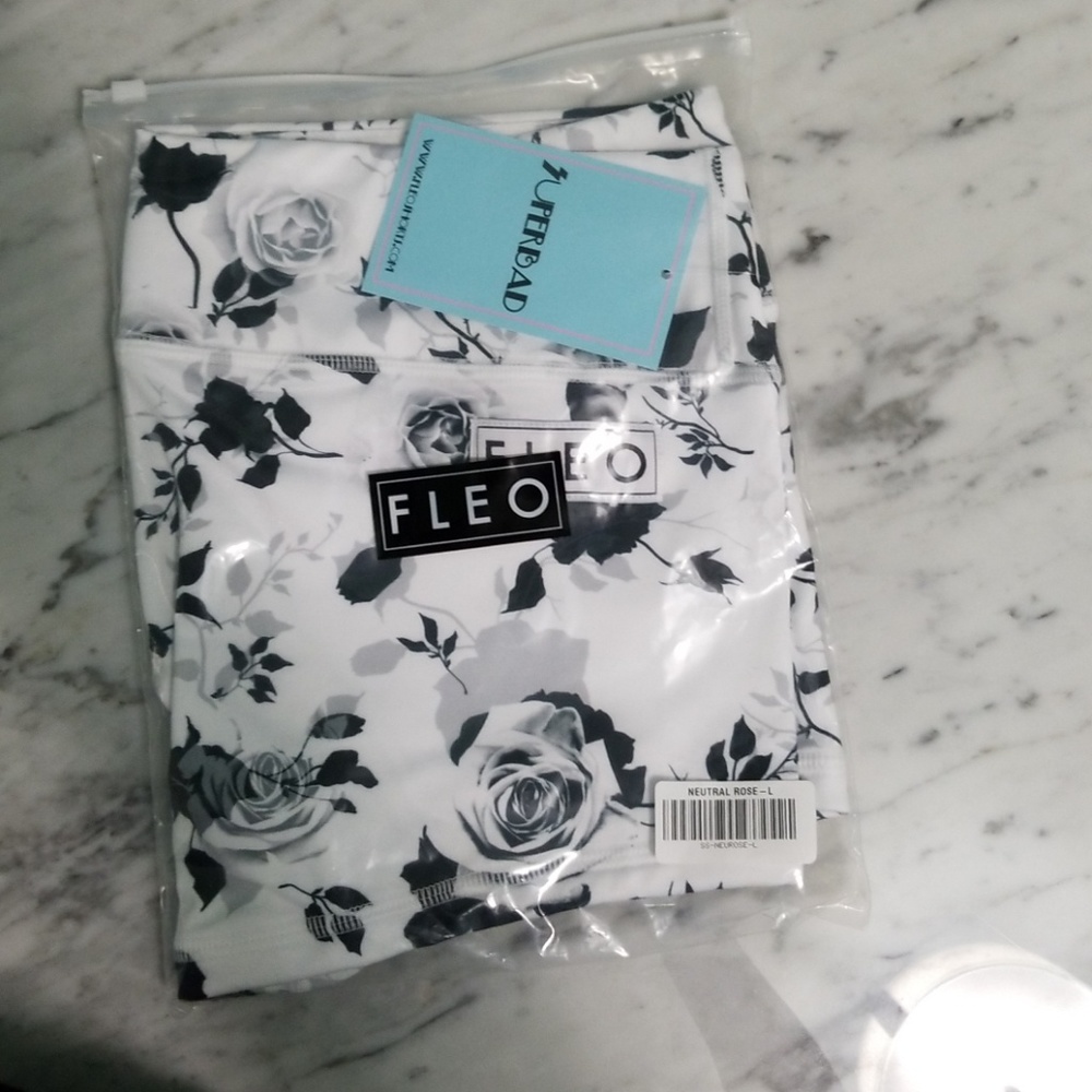 Fleo Moon Rose booty shorts